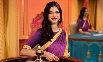 Hình ảnh một bàn tay đang tương tác với các tùy chọn cài đặt kỹ thuật số để quản lý cookie trên 33vin đăng nhập